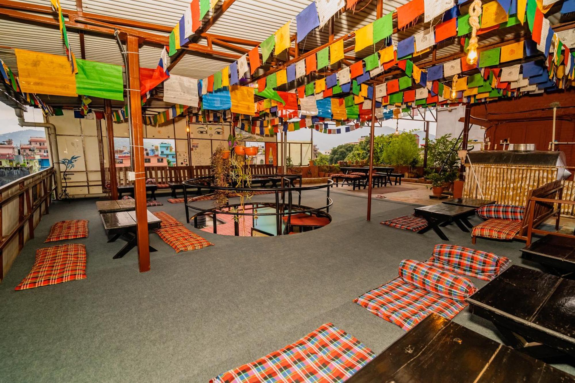 Rest Up Kathmandu Hostel Εξωτερικό φωτογραφία