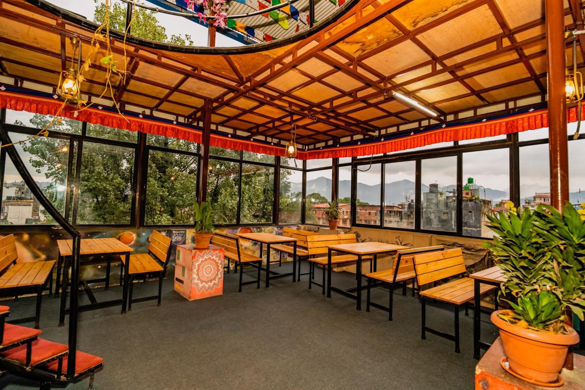 Rest Up Kathmandu Hostel Εξωτερικό φωτογραφία