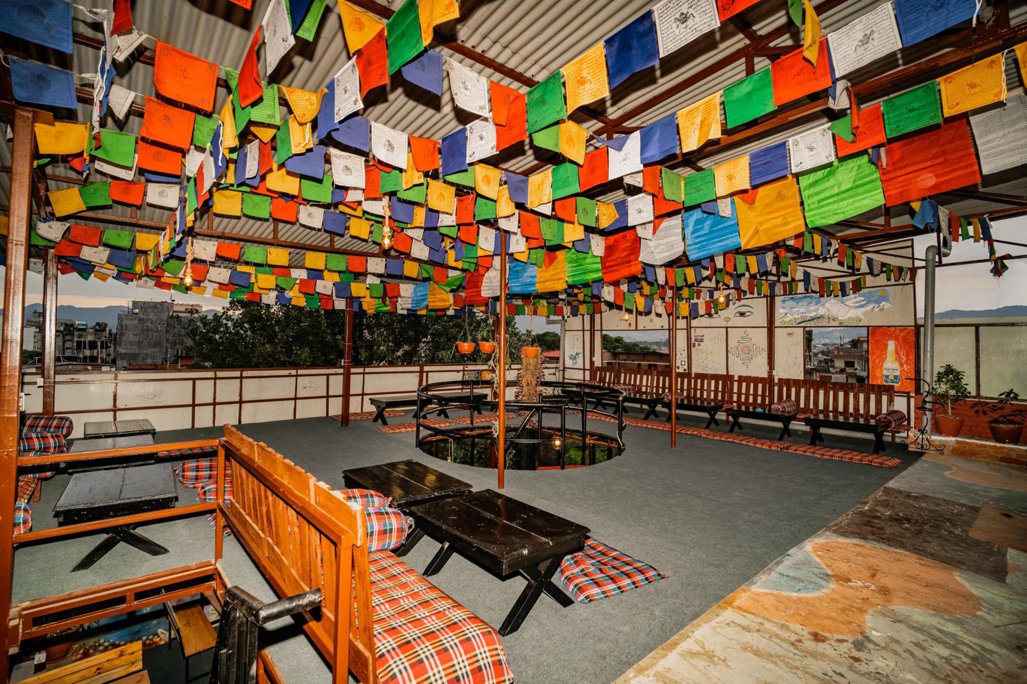 Rest Up Kathmandu Hostel Εξωτερικό φωτογραφία