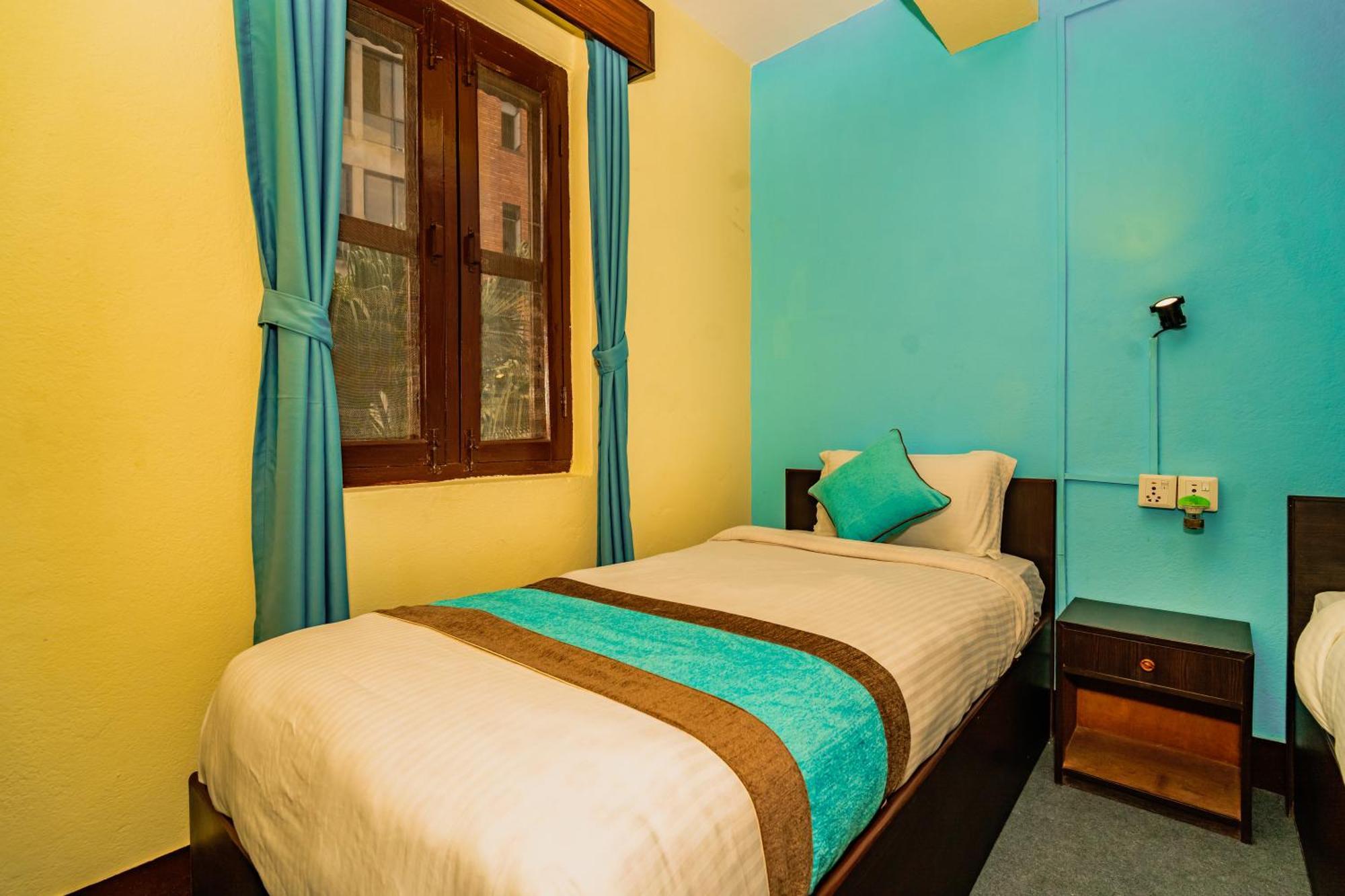 Rest Up Kathmandu Hostel Εξωτερικό φωτογραφία