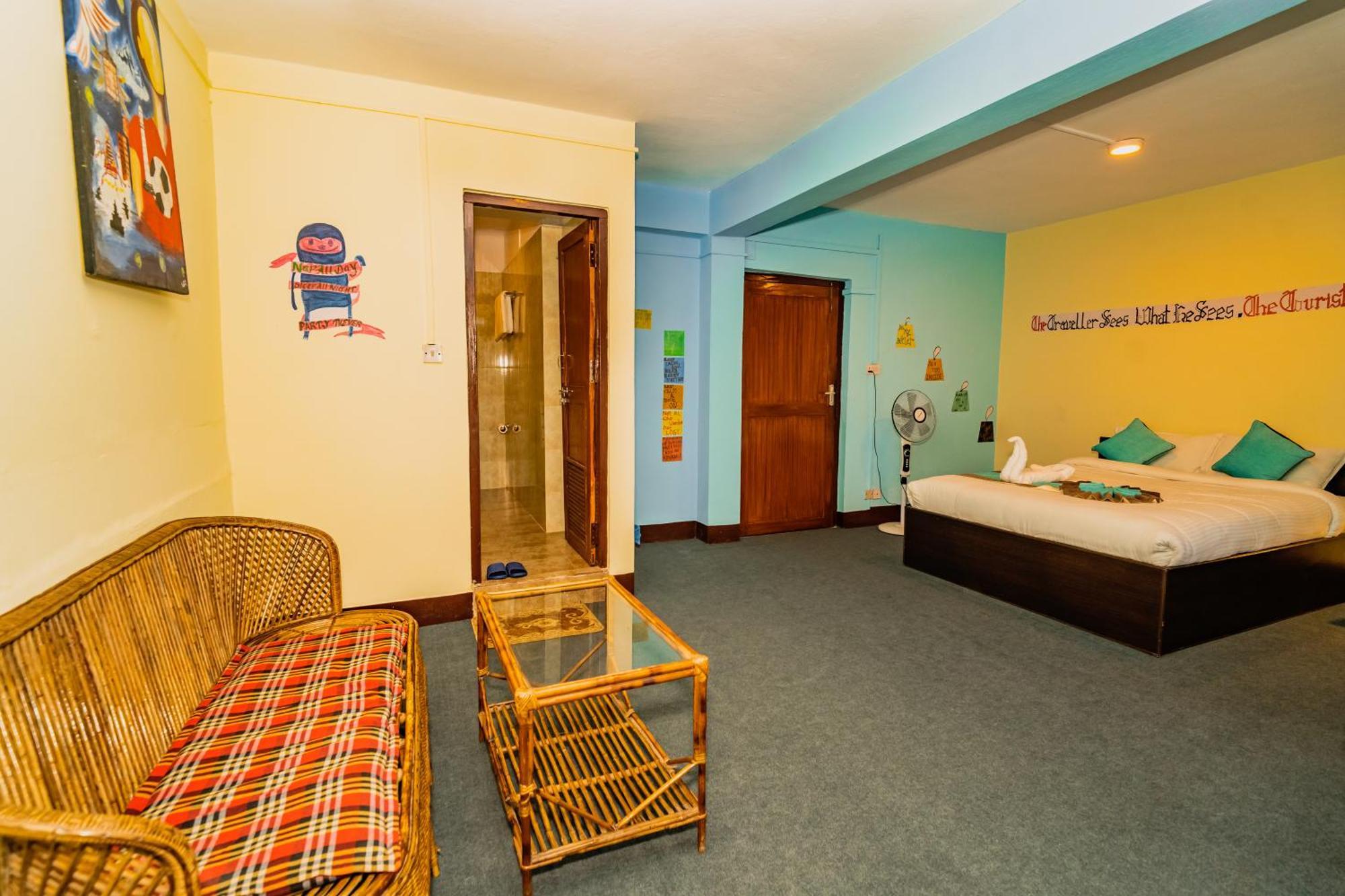 Rest Up Kathmandu Hostel Εξωτερικό φωτογραφία